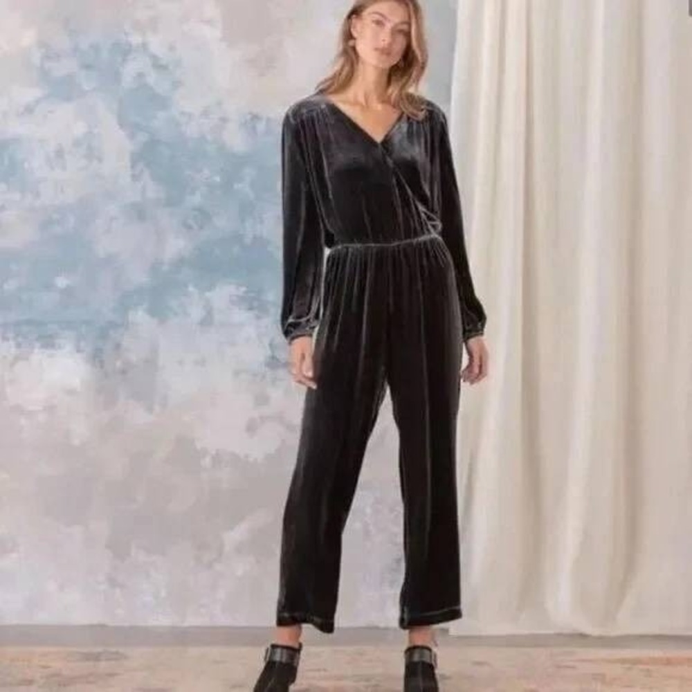 SUNDANCE Aviana Silk Blend Velvet Jumpsuit XL Smoke Gray Crop Holiday Party